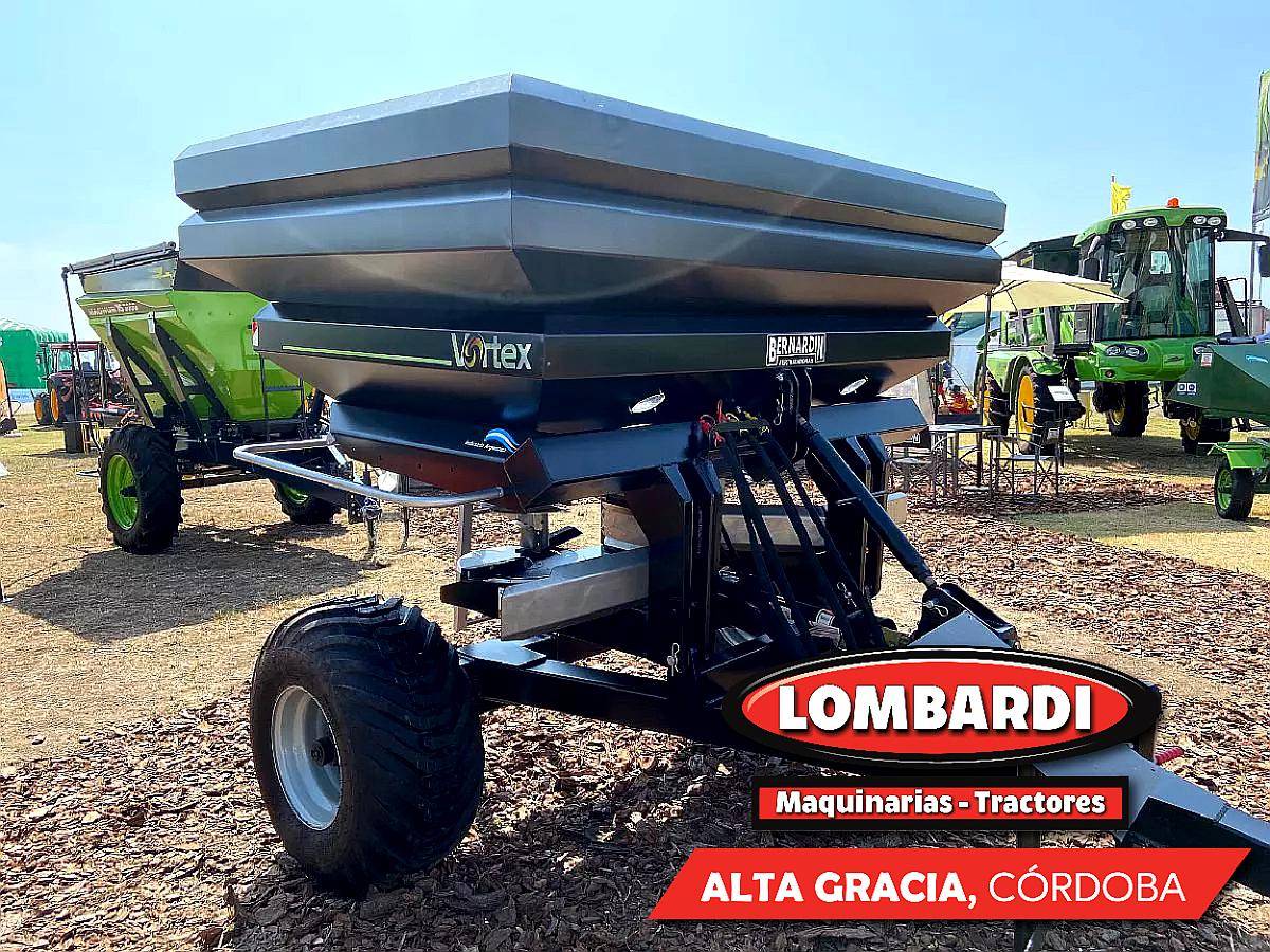 Fertilizadora Bernardin Vortex 3000 Litros 36 Metros