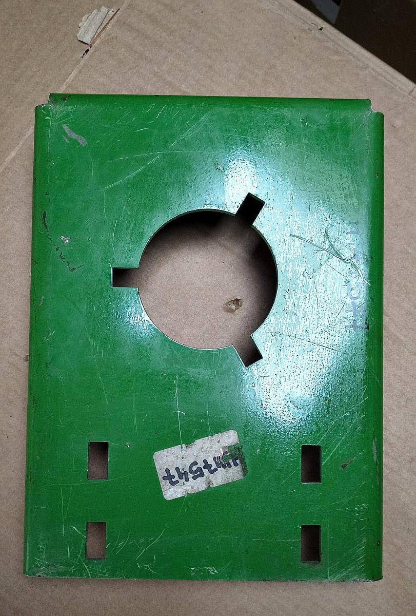 Soporte de Montaje John Deere H147547
