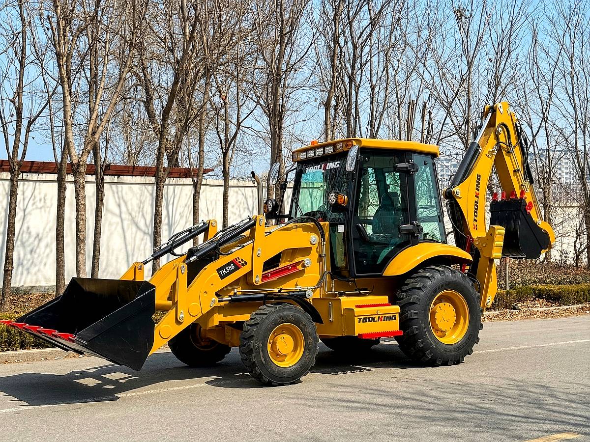 Retroexcavadora TK388 100hp Full