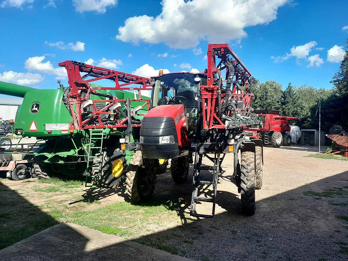 Case Patriot 300, año 2025, 32 Metros. 1200 Hs