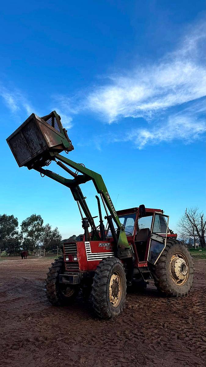 Tractor Fiat 980 DT con Pala Tedeschi