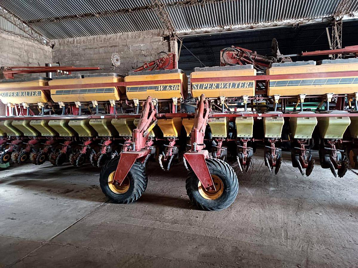 Sembradora Súper Walter W 630