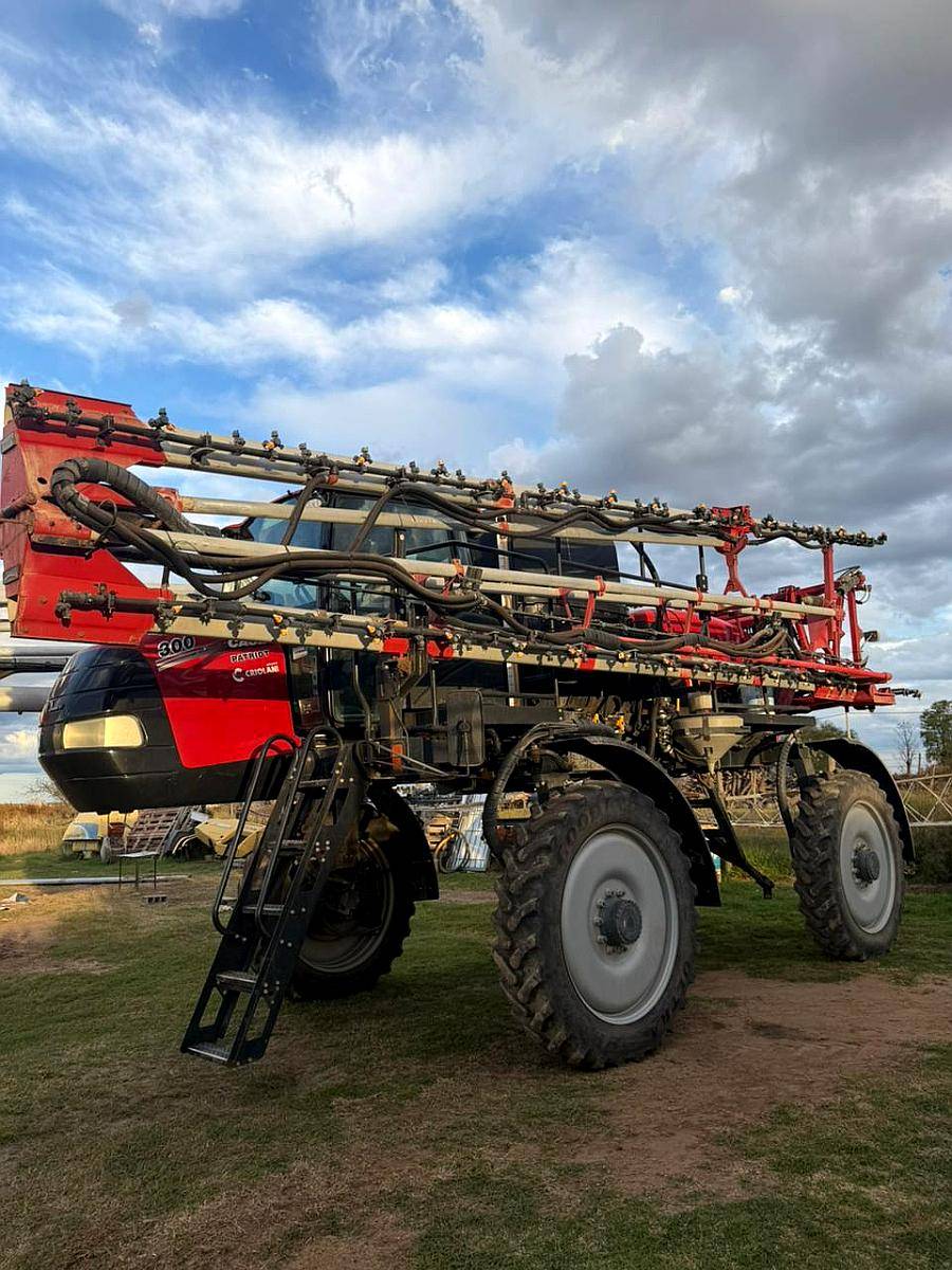 Pulverizadora Case IH, Patriot 300, año 2024, 3.000 Hs Motor