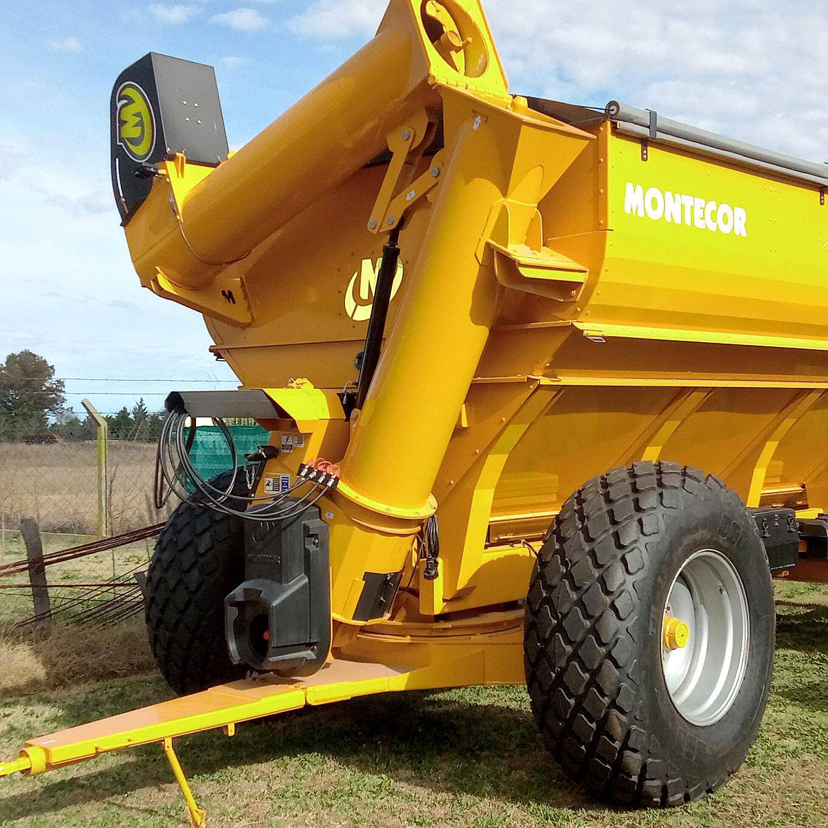 Tolva Montecor de 28000ltr C BAL