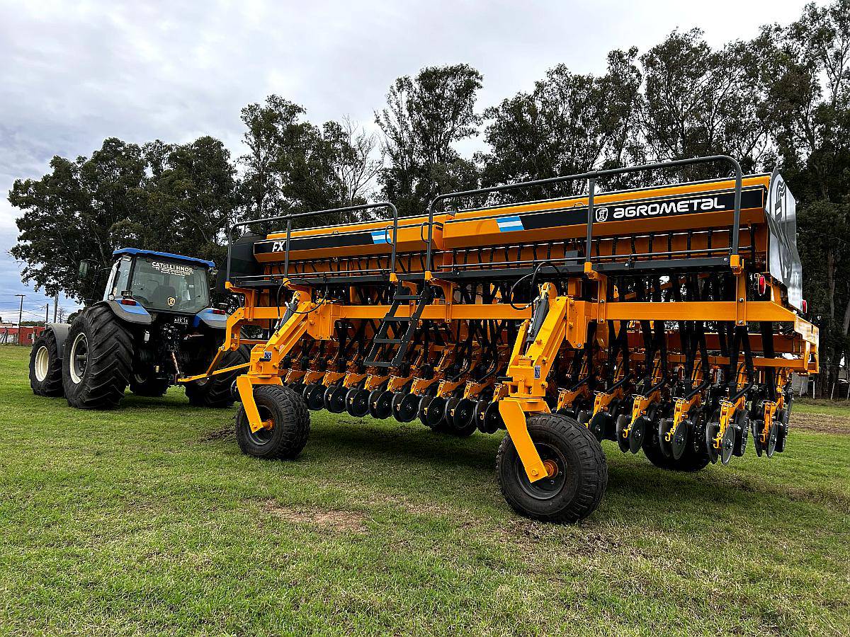 Sembradora Agrometal FX - Combinada