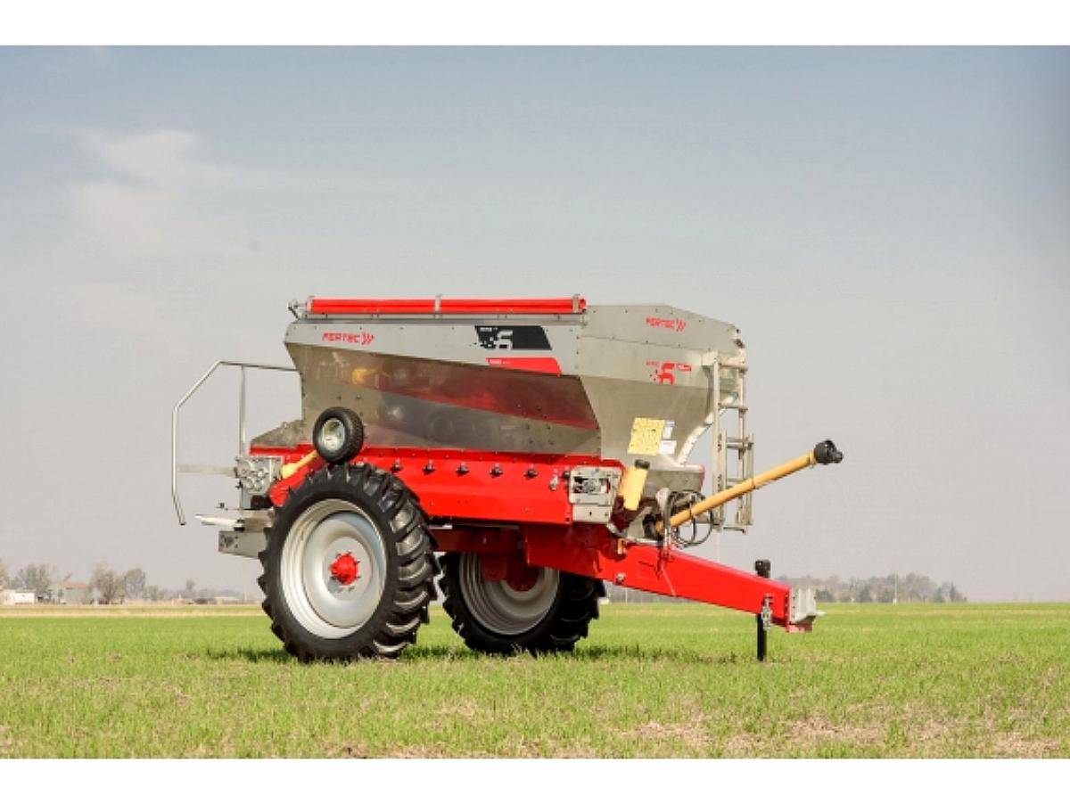Fertilizadora Fertec 5000 Serie 6
