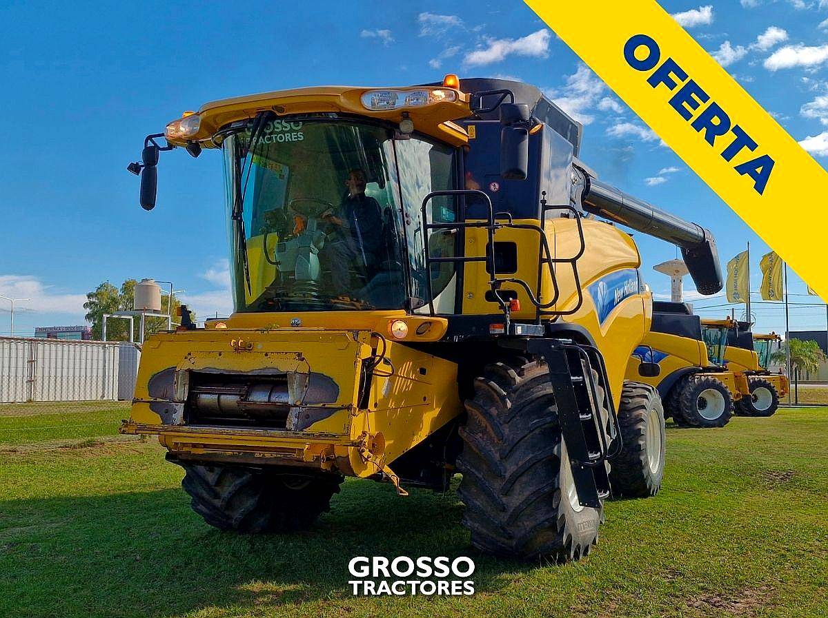 Cosechadora New Holland CR 9060, 30 Pies, 2008