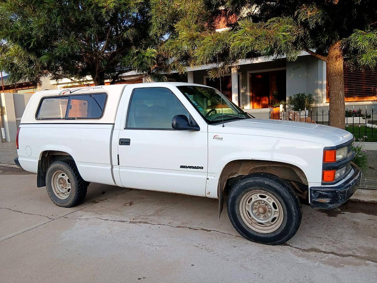 Chevrolet Silverado año 1999