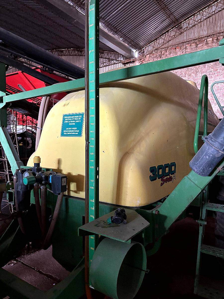 Caimán Serie a 3000