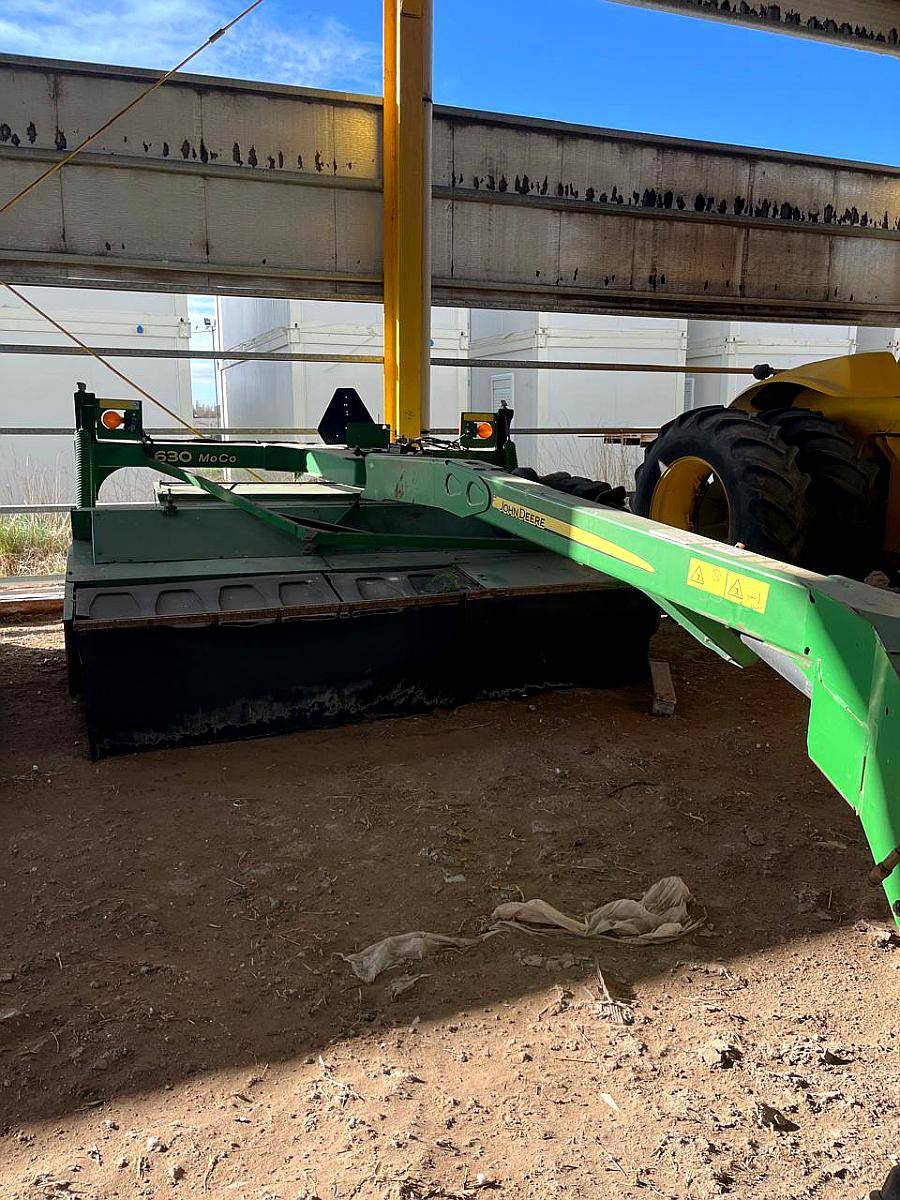 John Deere Moco 630