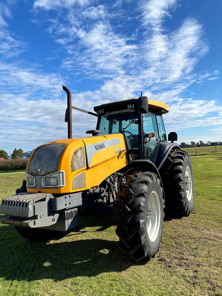 Valtra BM 125 2012