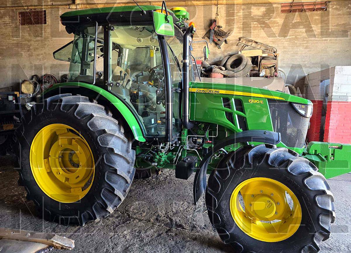 John Deere 6120 e año 2024, 550 HS. Doble Traccion con 3p
