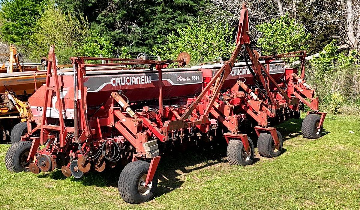 Sembradora Crucianelli Pionera de 55 a 17