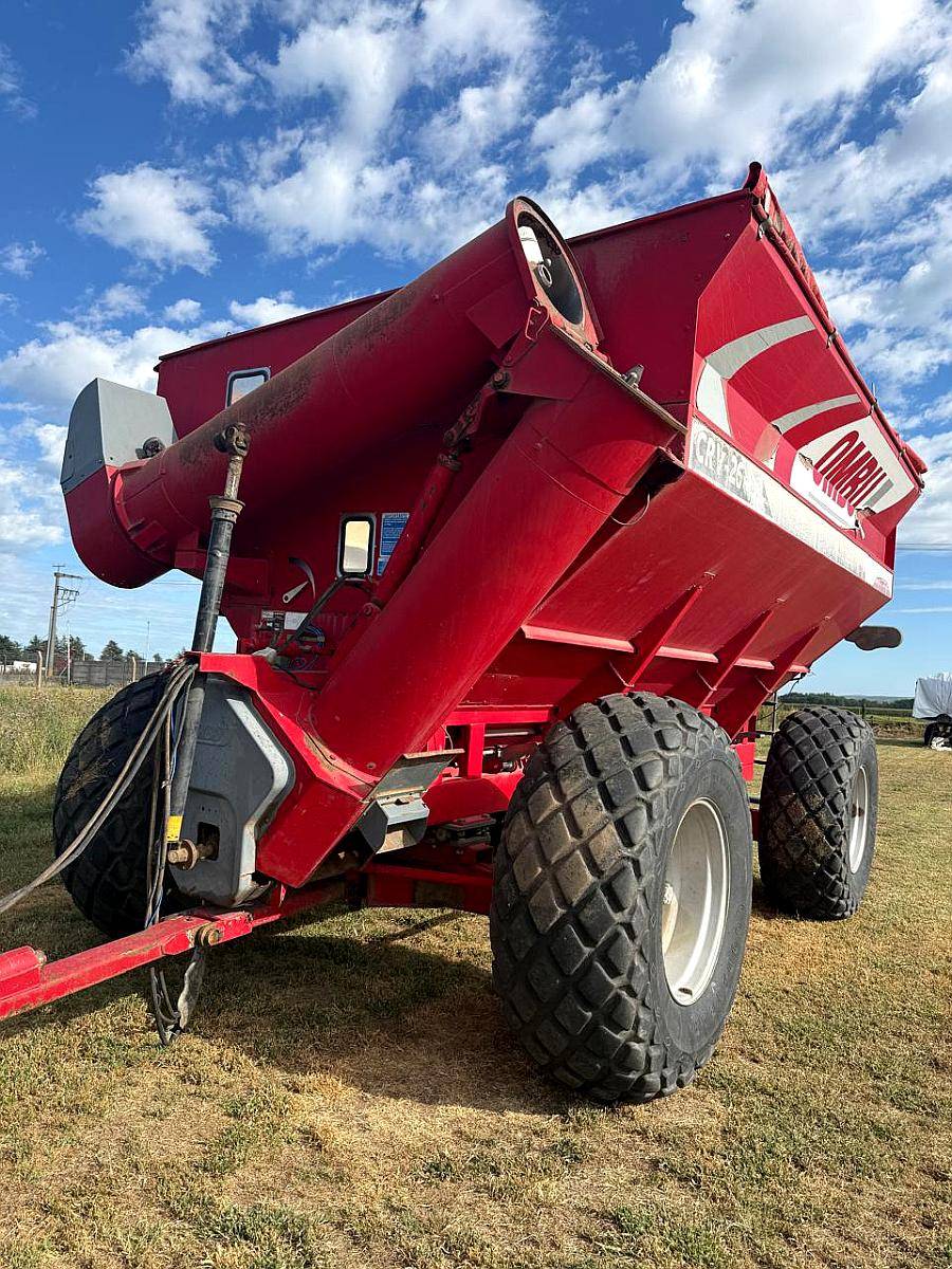 Tolva Ombu CRV - 26 TN - año 2016