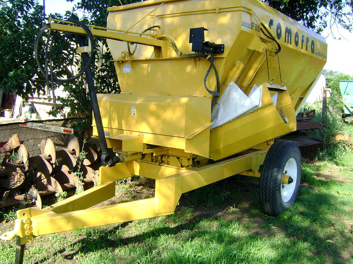Mixer Comofra de 6 Mts