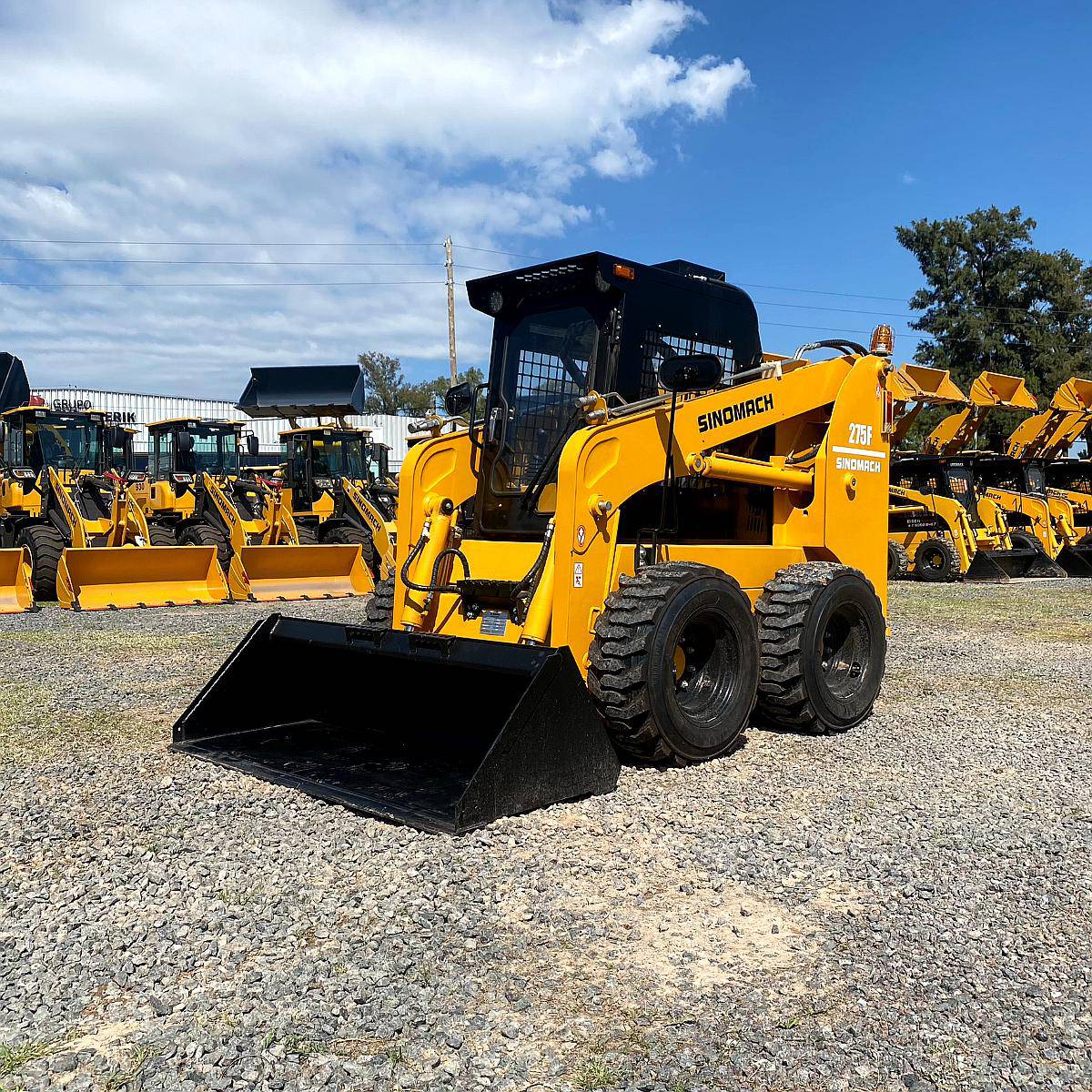 Minicargadora 75hp Sinomach 275f Cerrada A/C