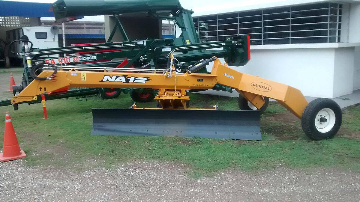 Niveladora de Arrastre NA12 Grosspal con Kit Hidraulico