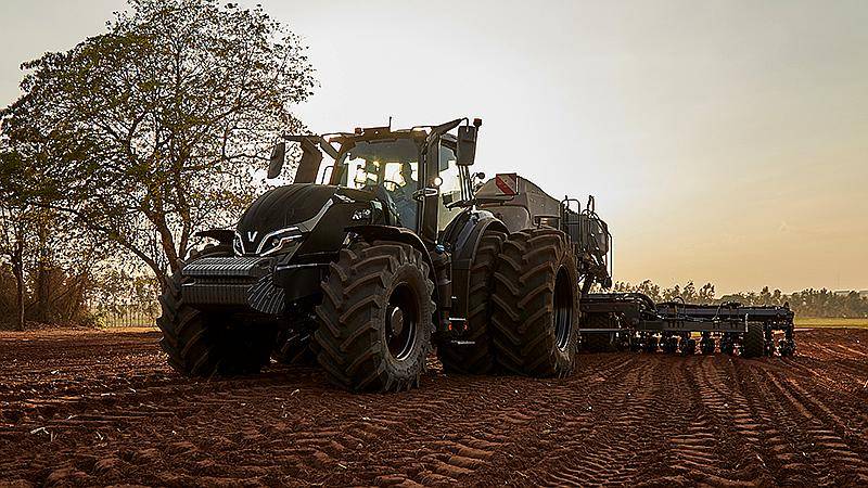 Tractor Valtra Serie Q5 265 285 305 HP