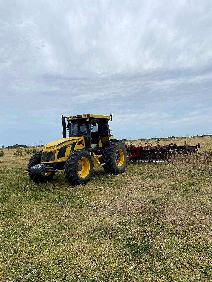 Tractor 280 EVO 280,4 WD, Centro Cerrado, Piloto H Sensor
