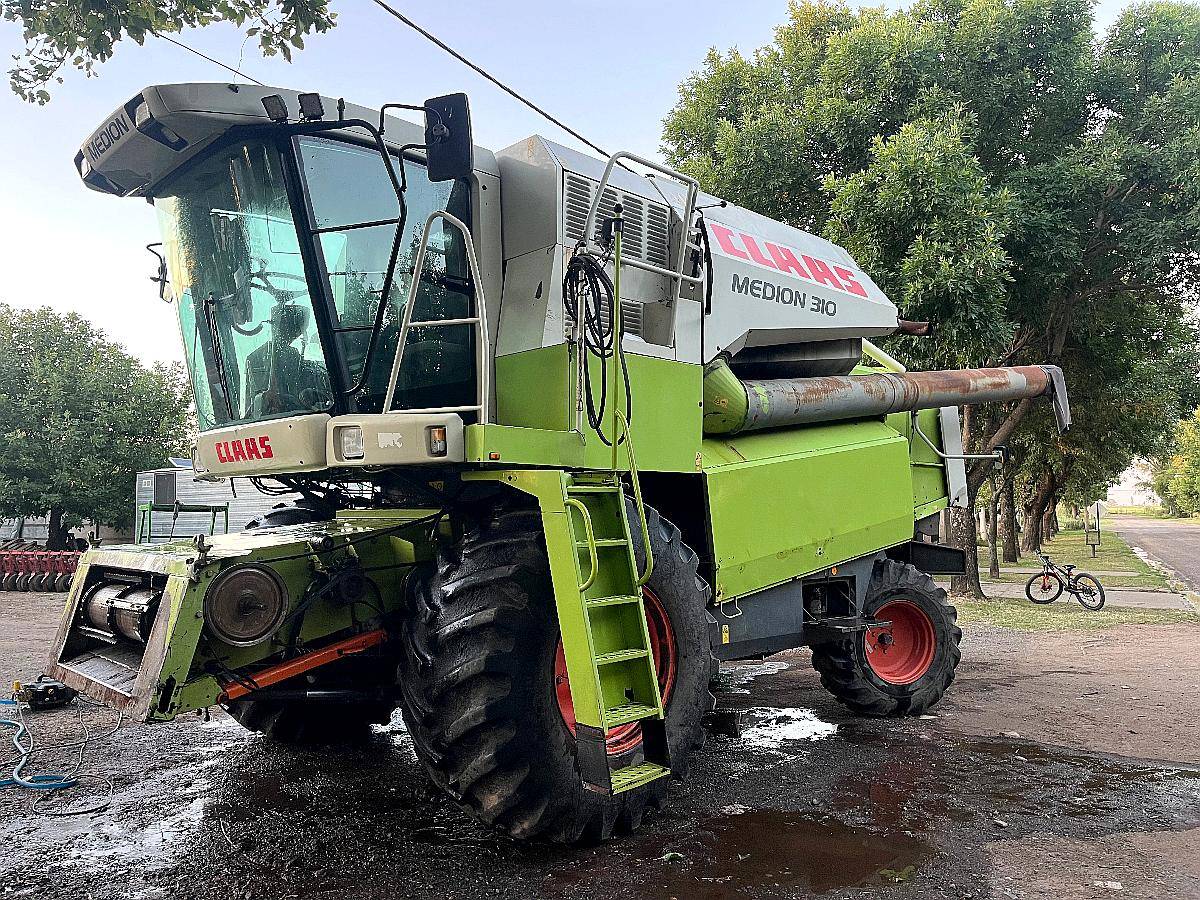 Cosechadora Claas Medion 310