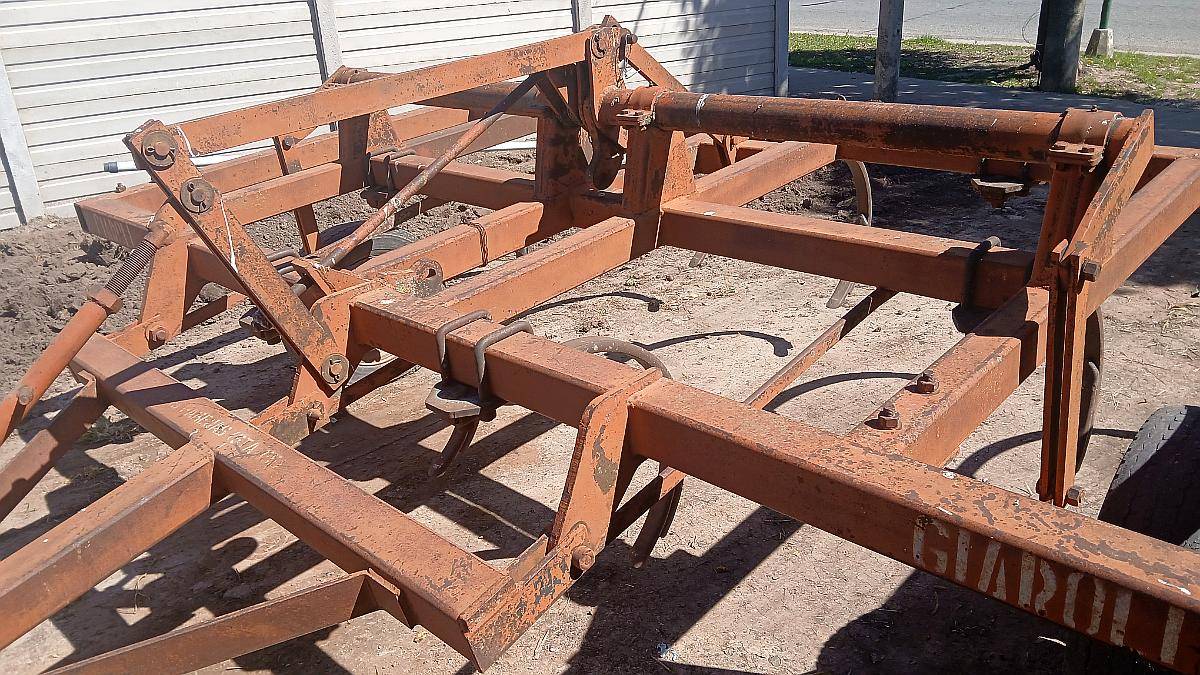 Se Vende Cincel Giaroli