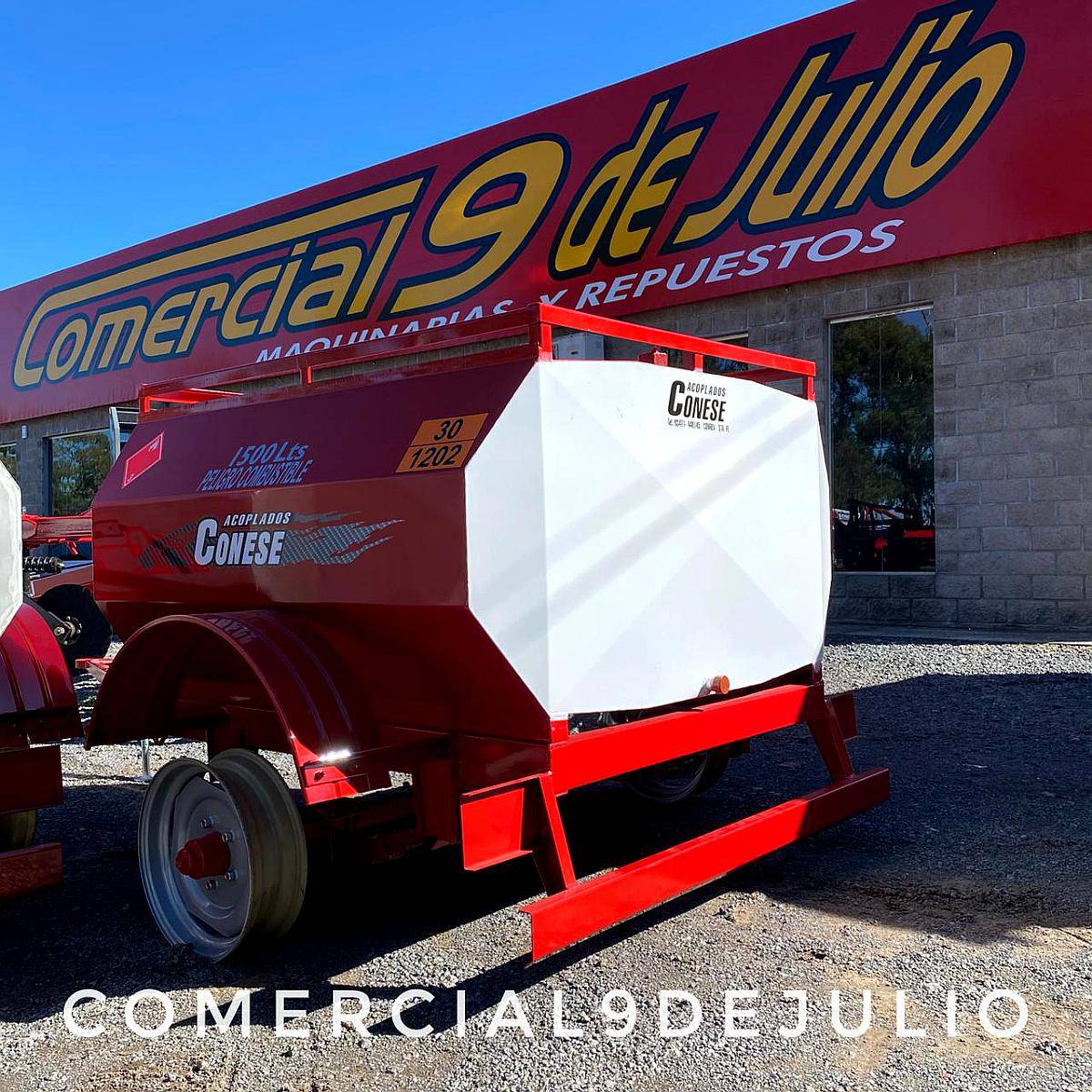 Acoplado Tanque de 1500lts 1 Eje Conese