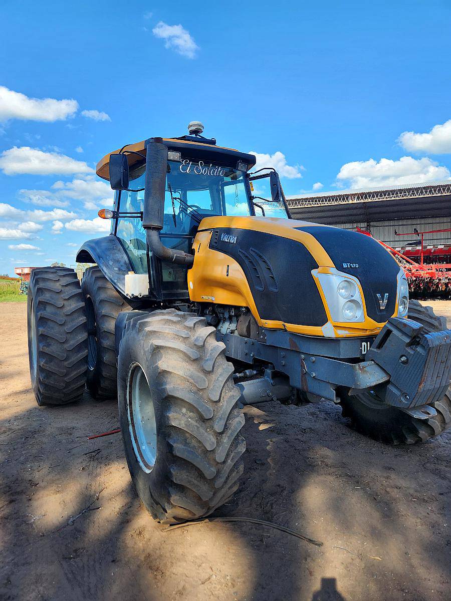 Tractor Valtra BT170 C/piloto