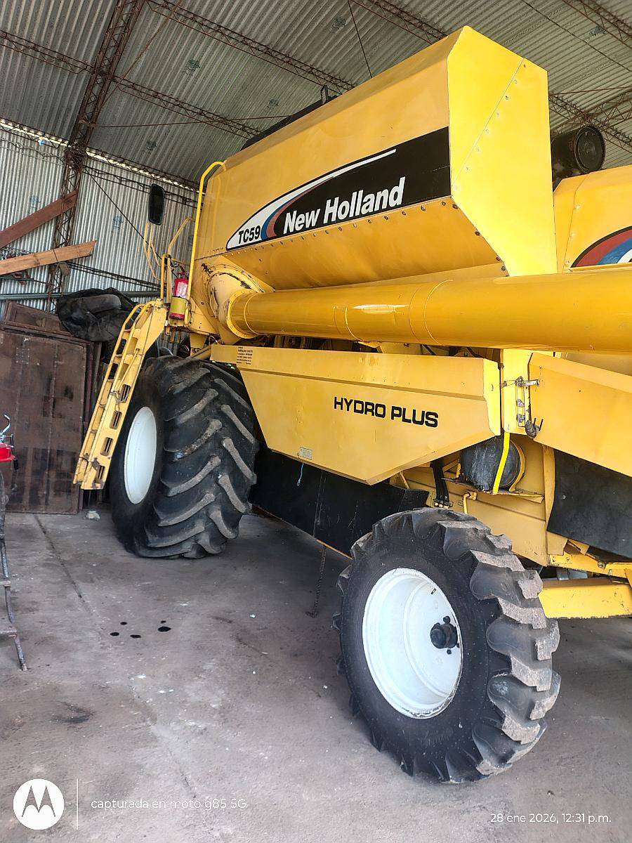 Cosechadora New Holland TC 59