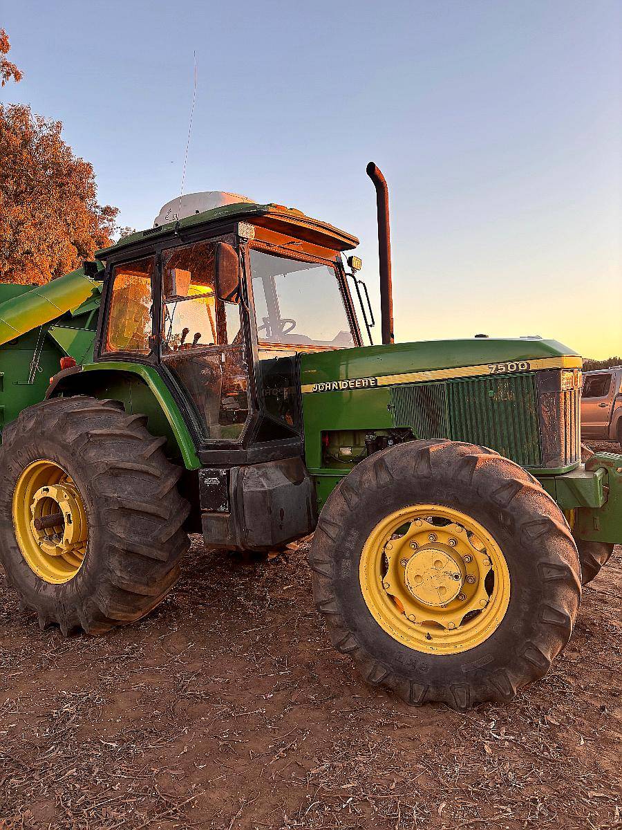 Vendo John Deere 7500 Modelo 98