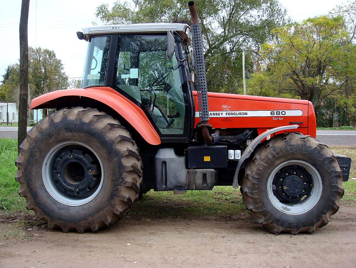 Tractor Massey Ferguson 680 A o 2004 U s 55 000 Agroads