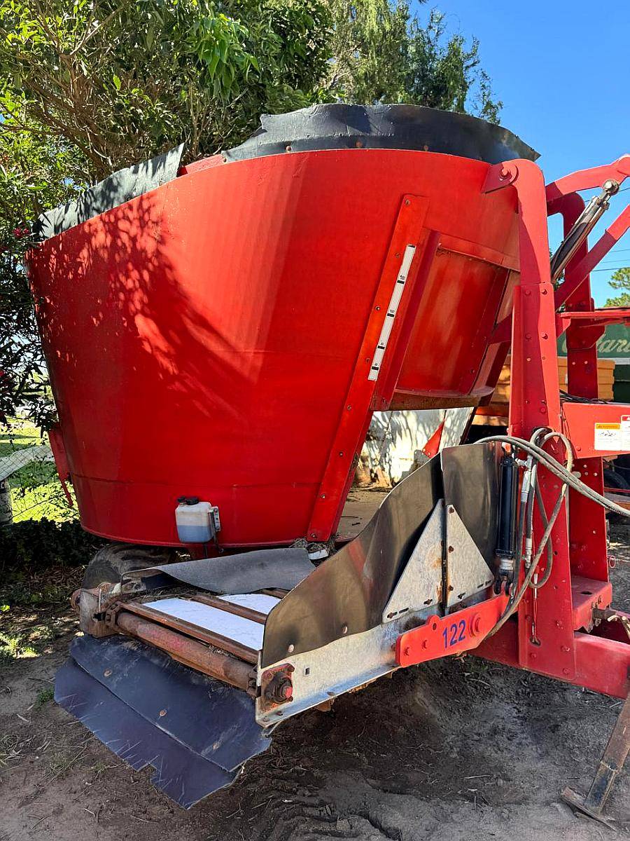Mixer Vertical Jaylor con Balanza 14 Mts Reparado