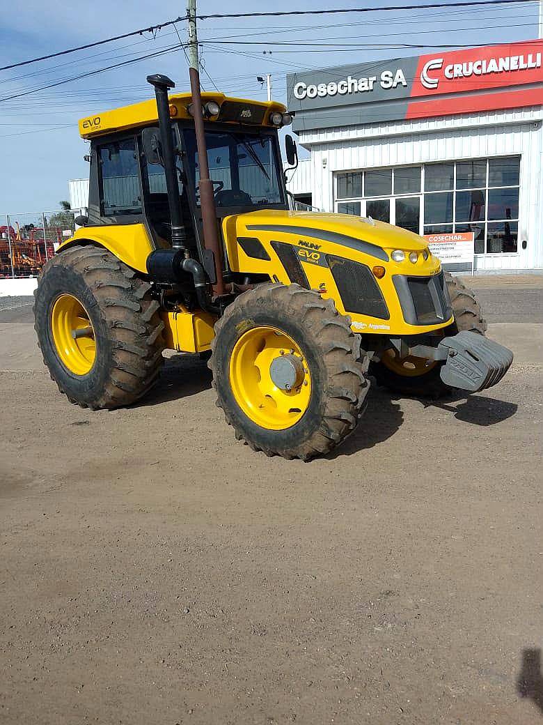 Tractor Usado Pauny 250 a