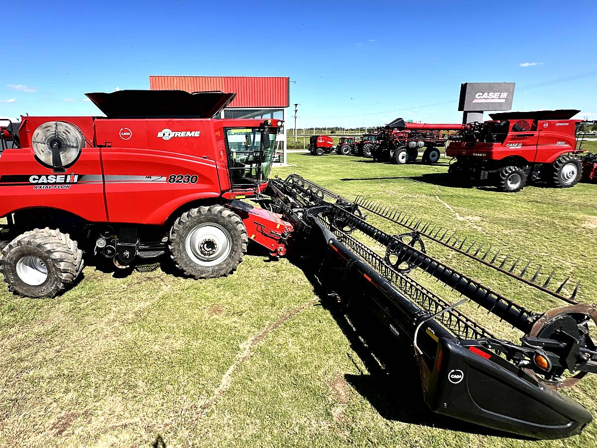 Cosechadora Case IH 8230 año 2019