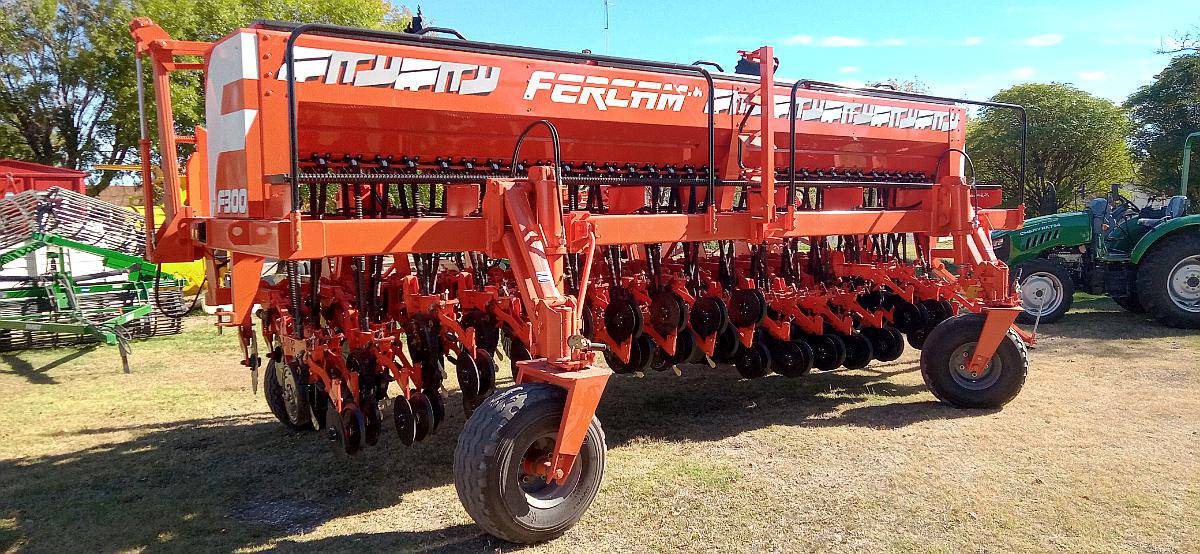 Sembradora Feracm de 33 a 21 Igual QUE Nueva Apto Credito