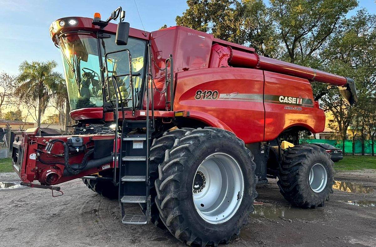 Cosechadora Case 8120 DT 2010 - Draper MAC Don 40
