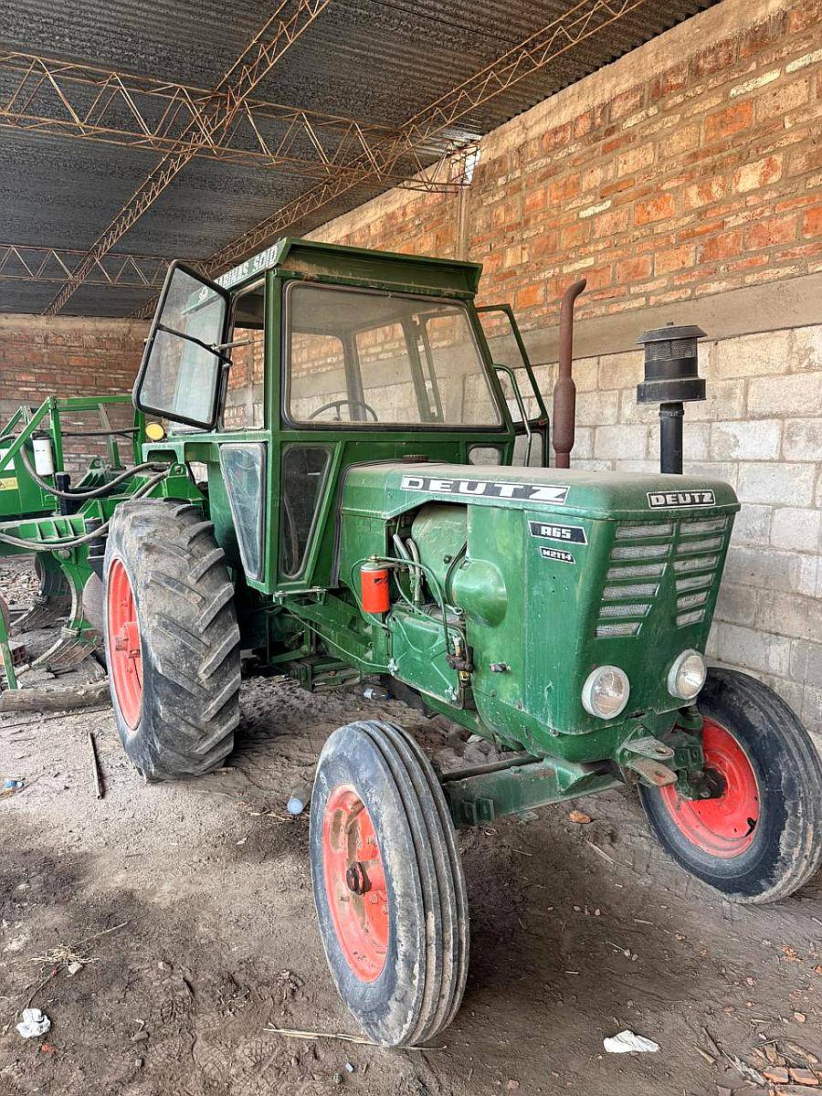 Tractor Deutz A65 con Cabina Motor 2114 con Caja de Quinta