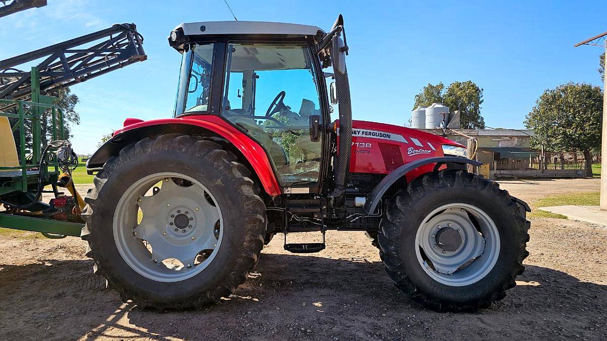 Massey Ferguson 6713 - Powershift - 2400 Horas - 1° Mano