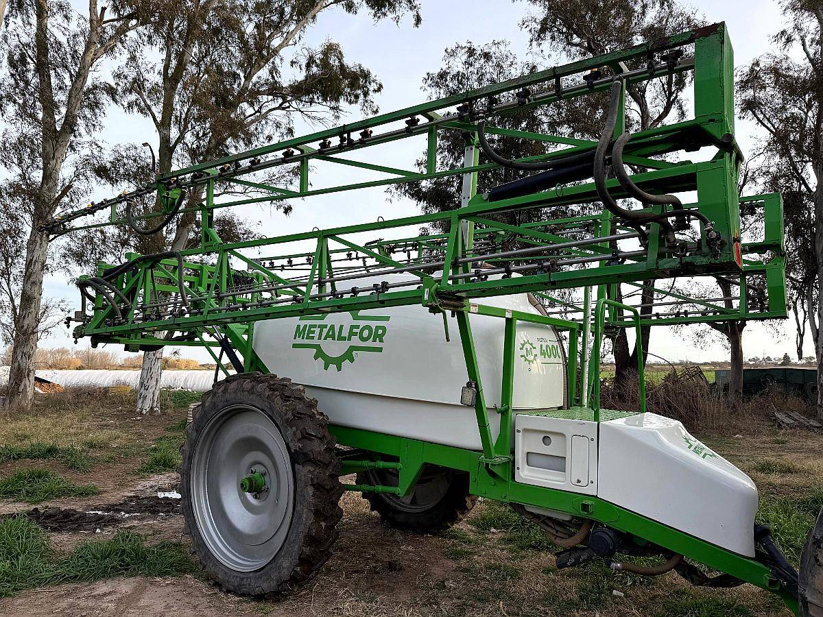 Futur 4200 28 Metros