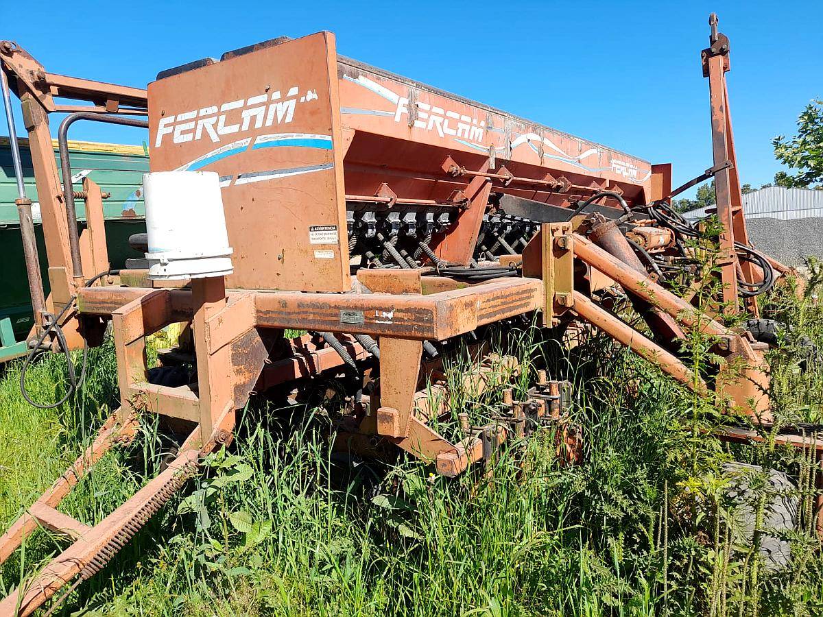 Sembradora Fercam - F440 - 2004