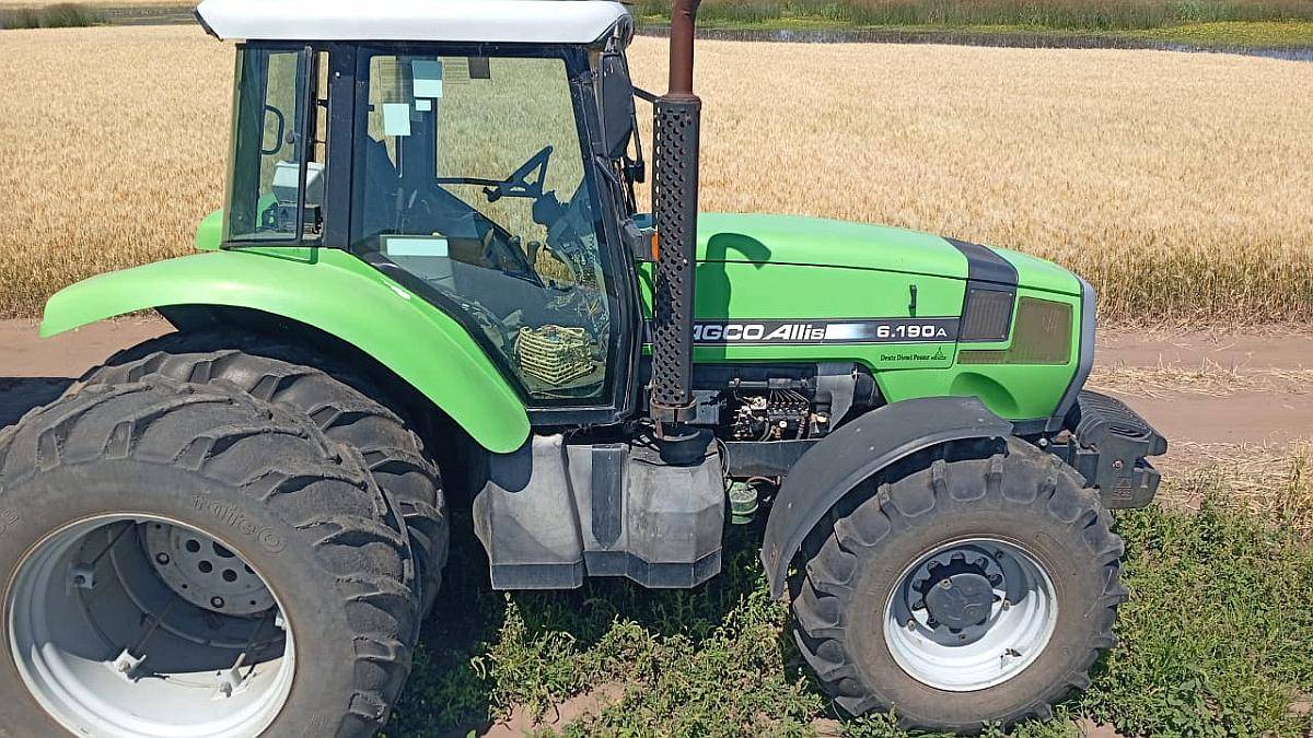 Tractor Nagco Allis 6.190 A, 2008, CAB Original, MB Estado