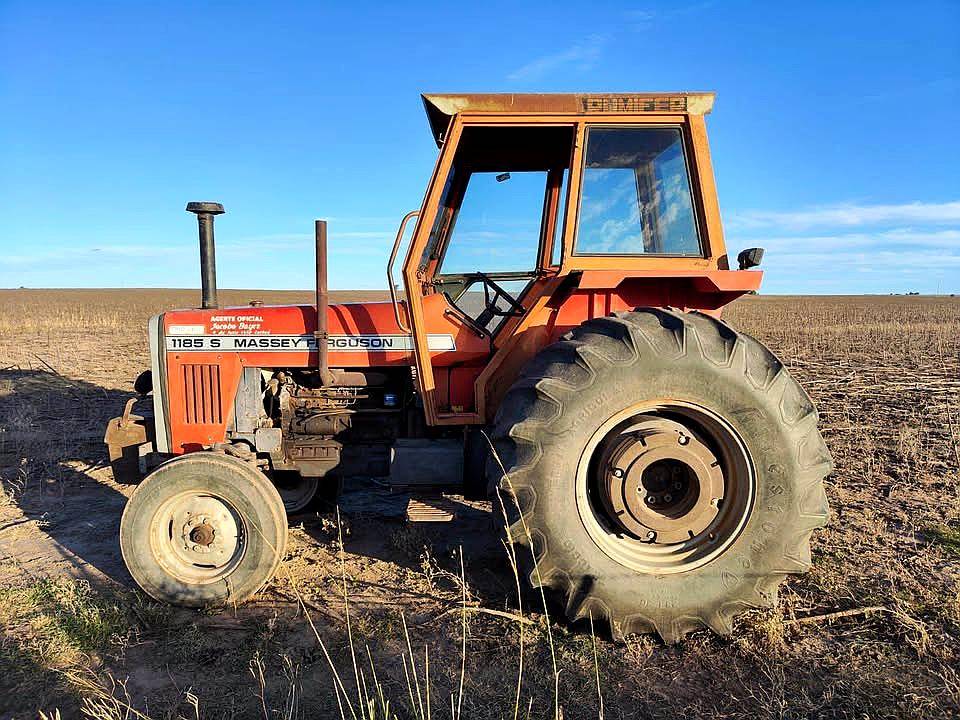 Tractores Traccion Simple Massey Ferguson 1195 Usado