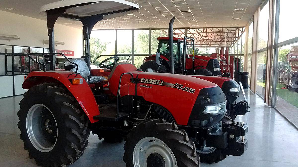 Farmall JXM 55cv, 75cv 4X2 y 4X4 OKM Tasa 0%, Plan Cheque