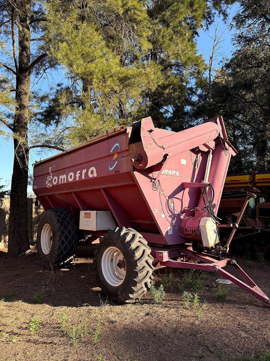 Tolva Comofra 16/18tn Engomado