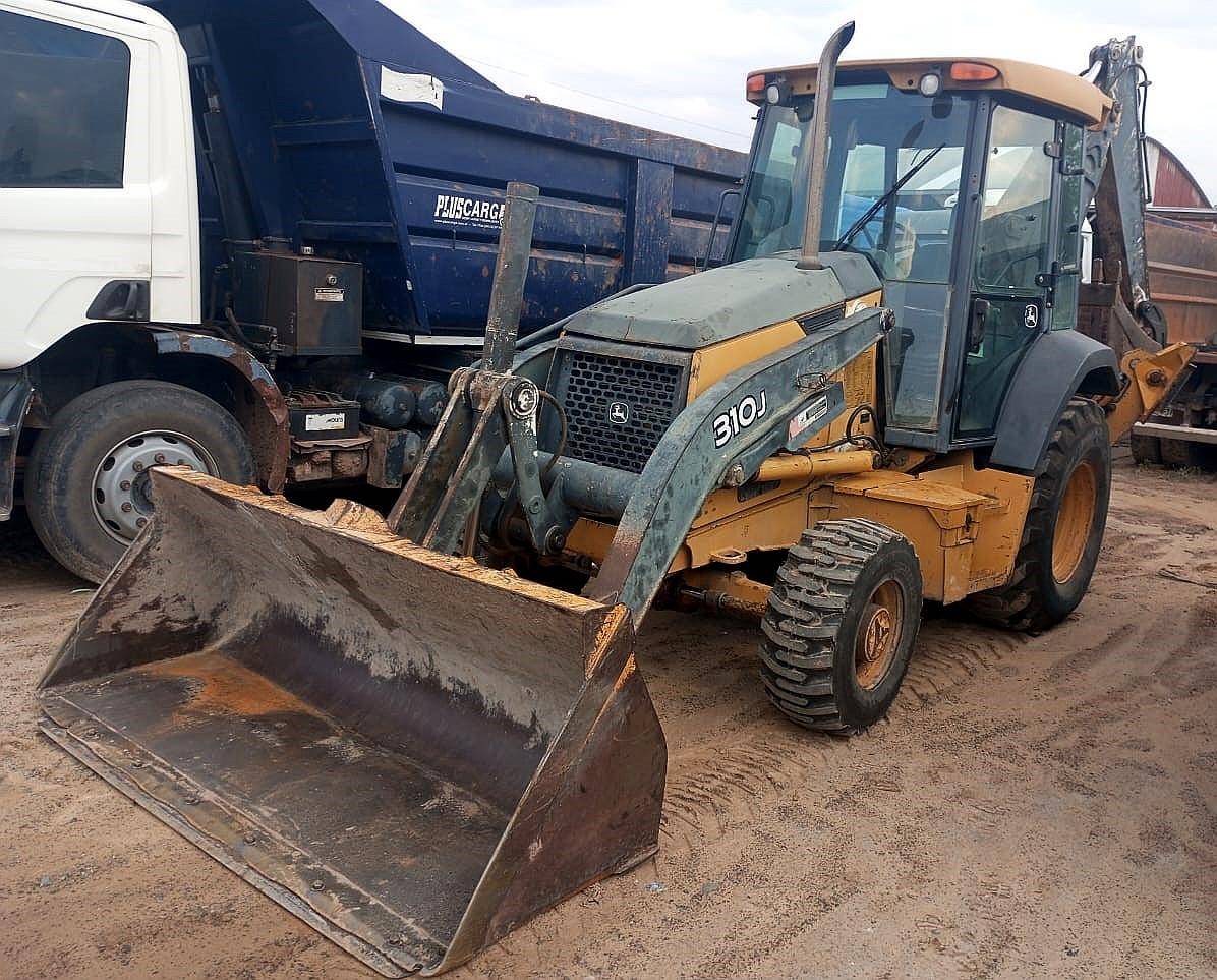 Retroexcavadora John Deere 310j. Año: 2009.
