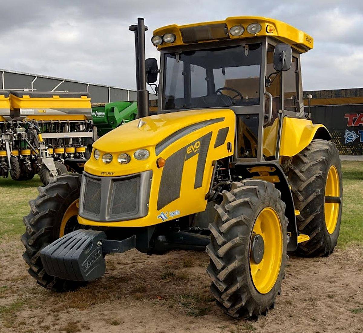 Tactor Pauny 230 EVO 2014
