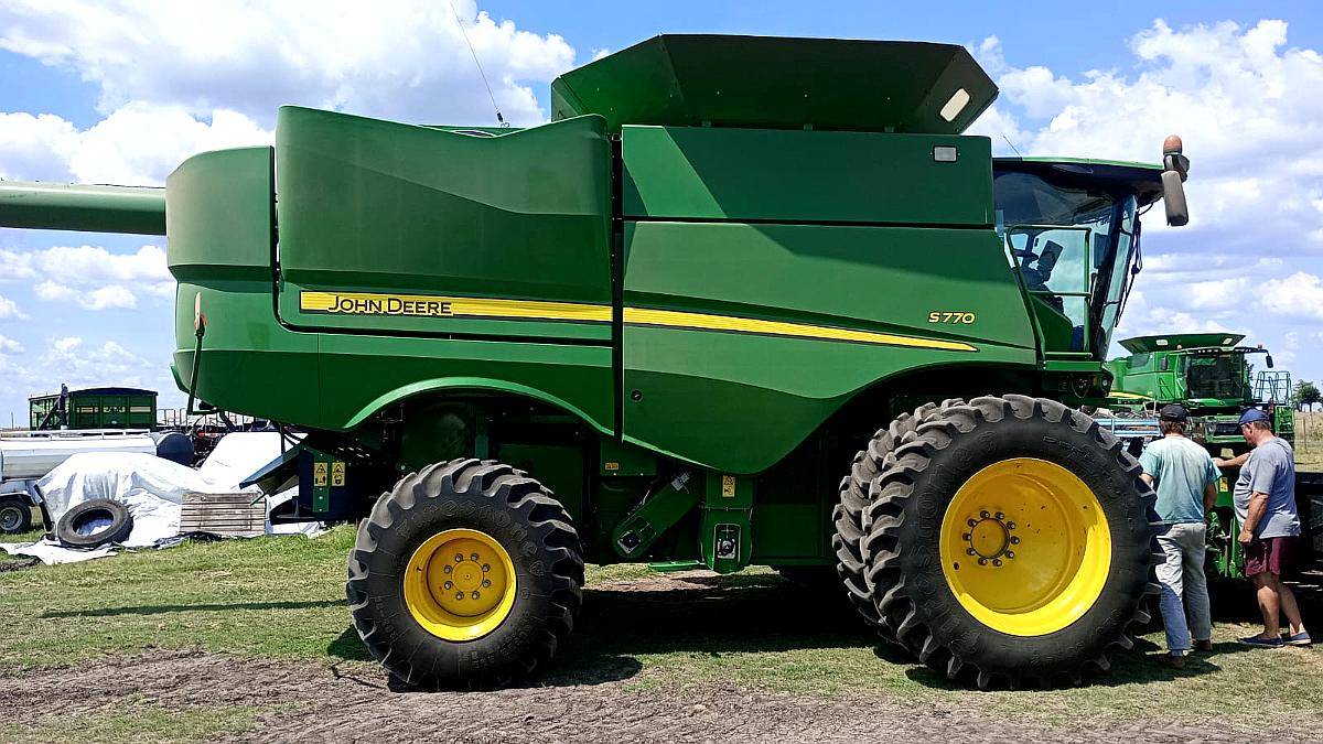 Cosechadora John Deere S770dd
