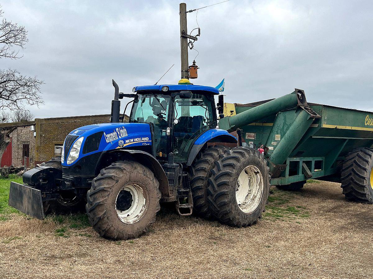 Tractor New Holland T7.205 2021 Piloto JD