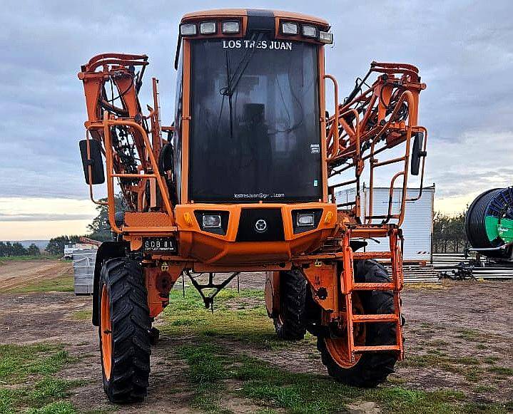 Pulverizadora Jacto Uniport 2500