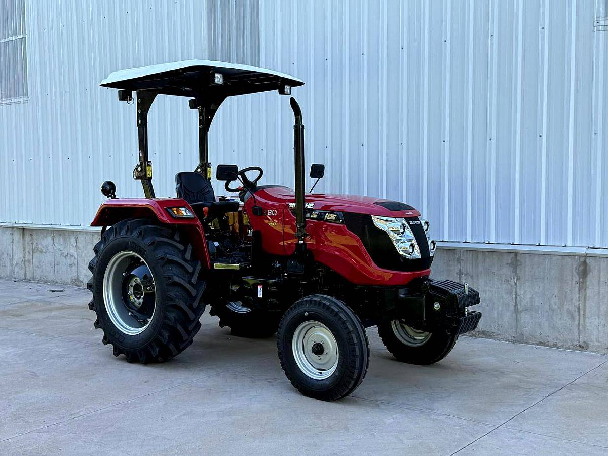 Tractor Apache Solis 60 HP 3p con Techo