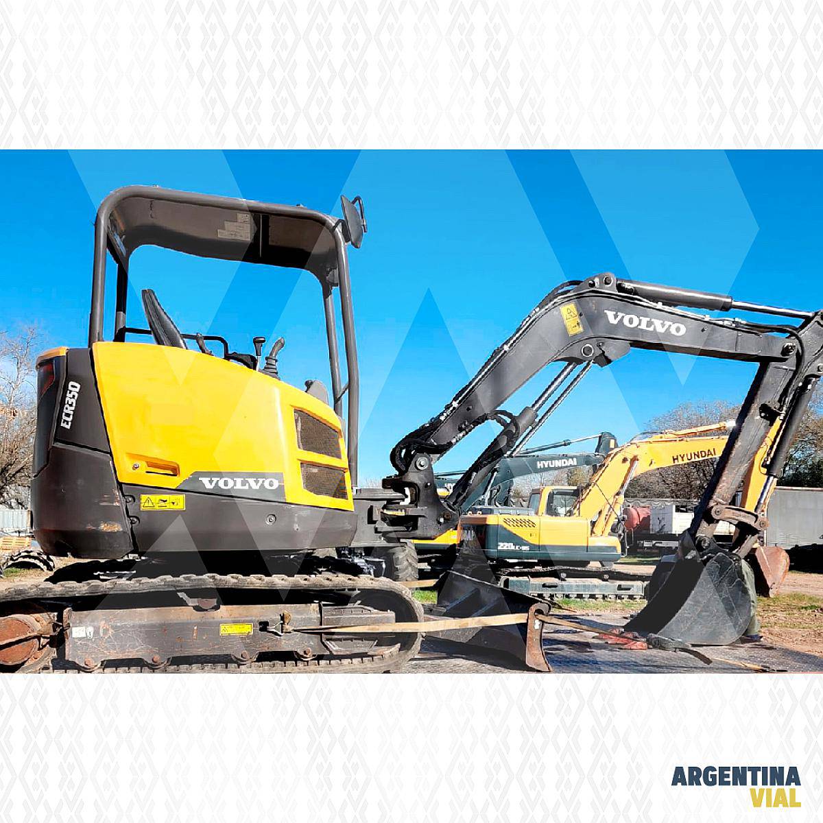 Miniexcavadora Volvo ECD35 (id565)